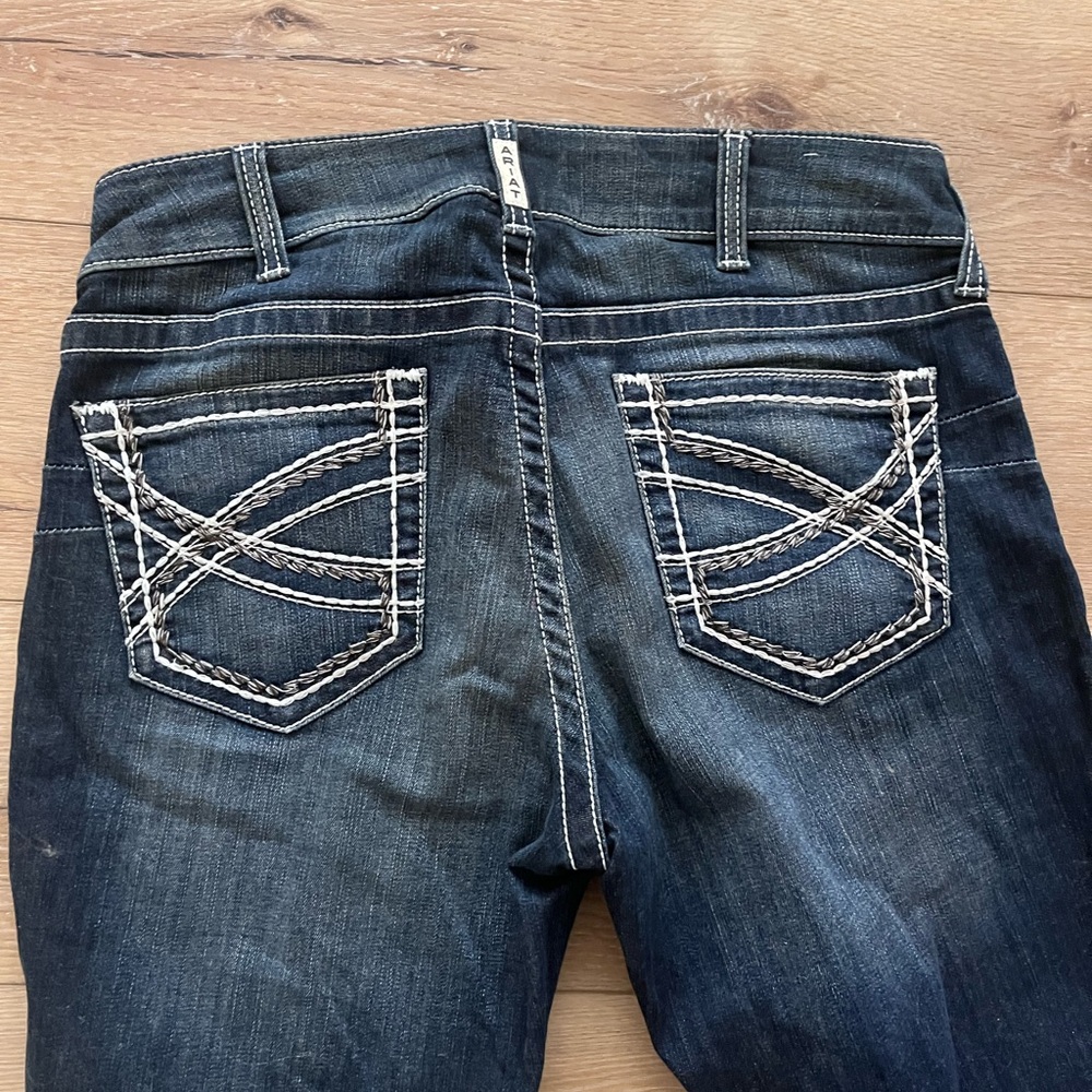 Ariat jeans size 32L